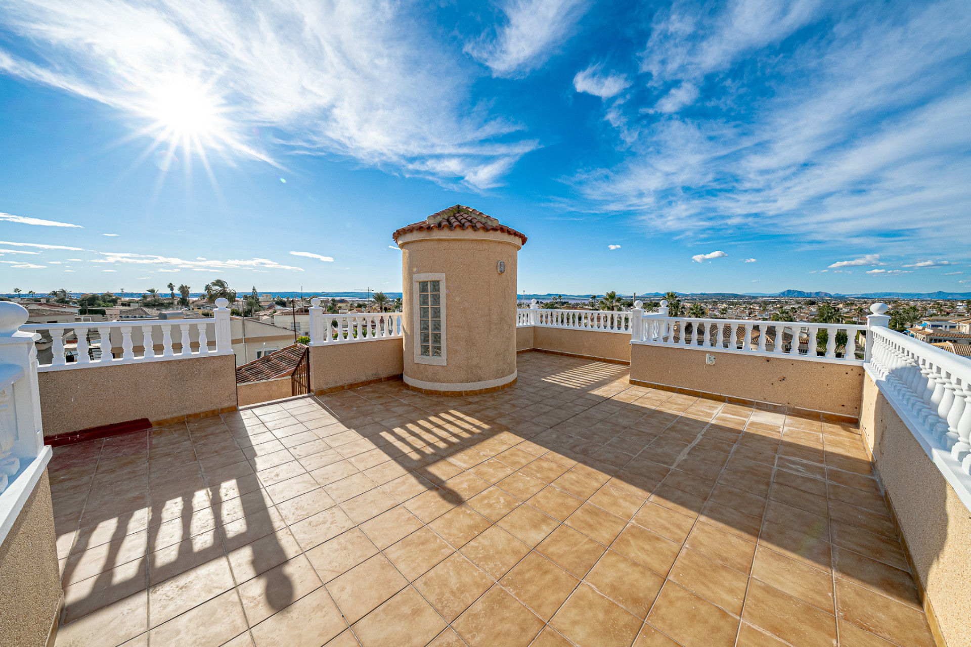 Resale - 4. Semi-detached villa - Torrevieja - Costa Blanca South