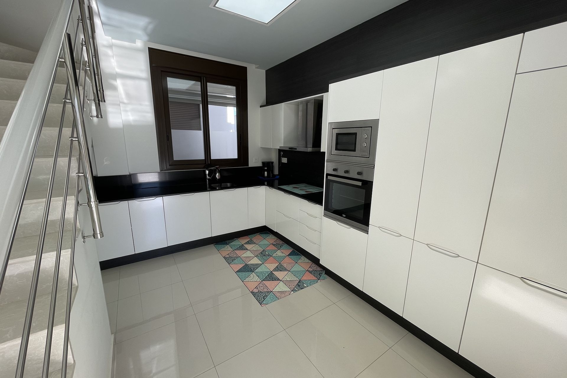 Resale - 4. Semi-detached villa - Villamartin - Costa Blanca South