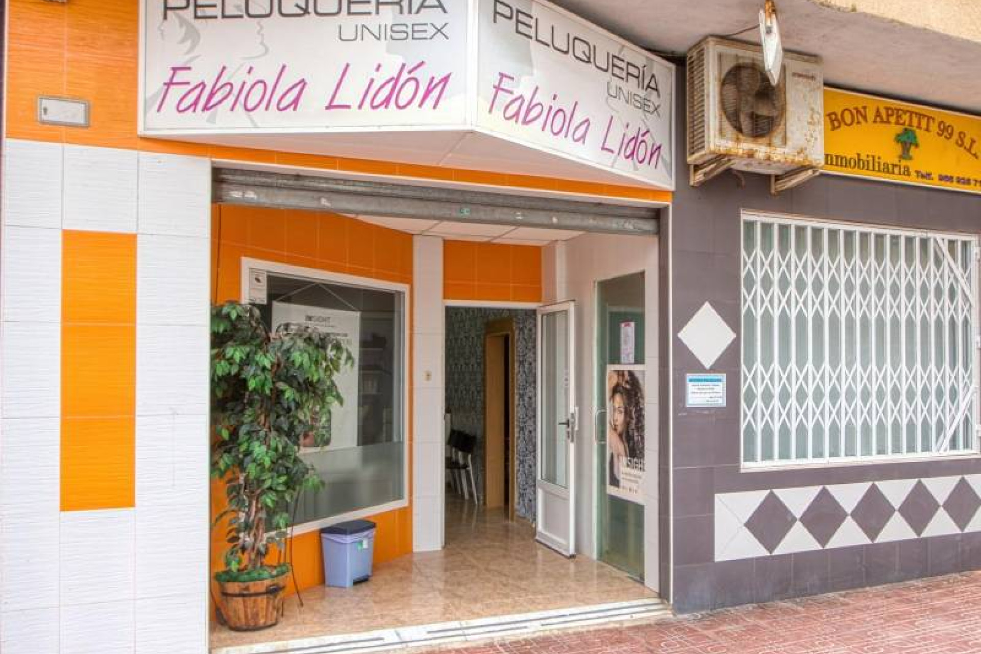 Resale - 6. Commercial - Torrevieja