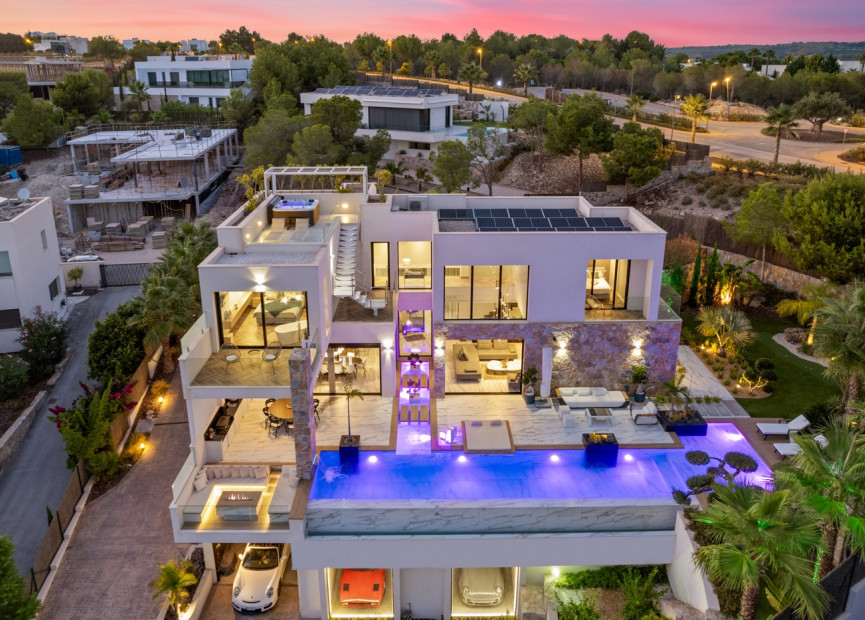Resale - 6. Detached villa - Dehesa de Campoamor - Costa Blanca South
