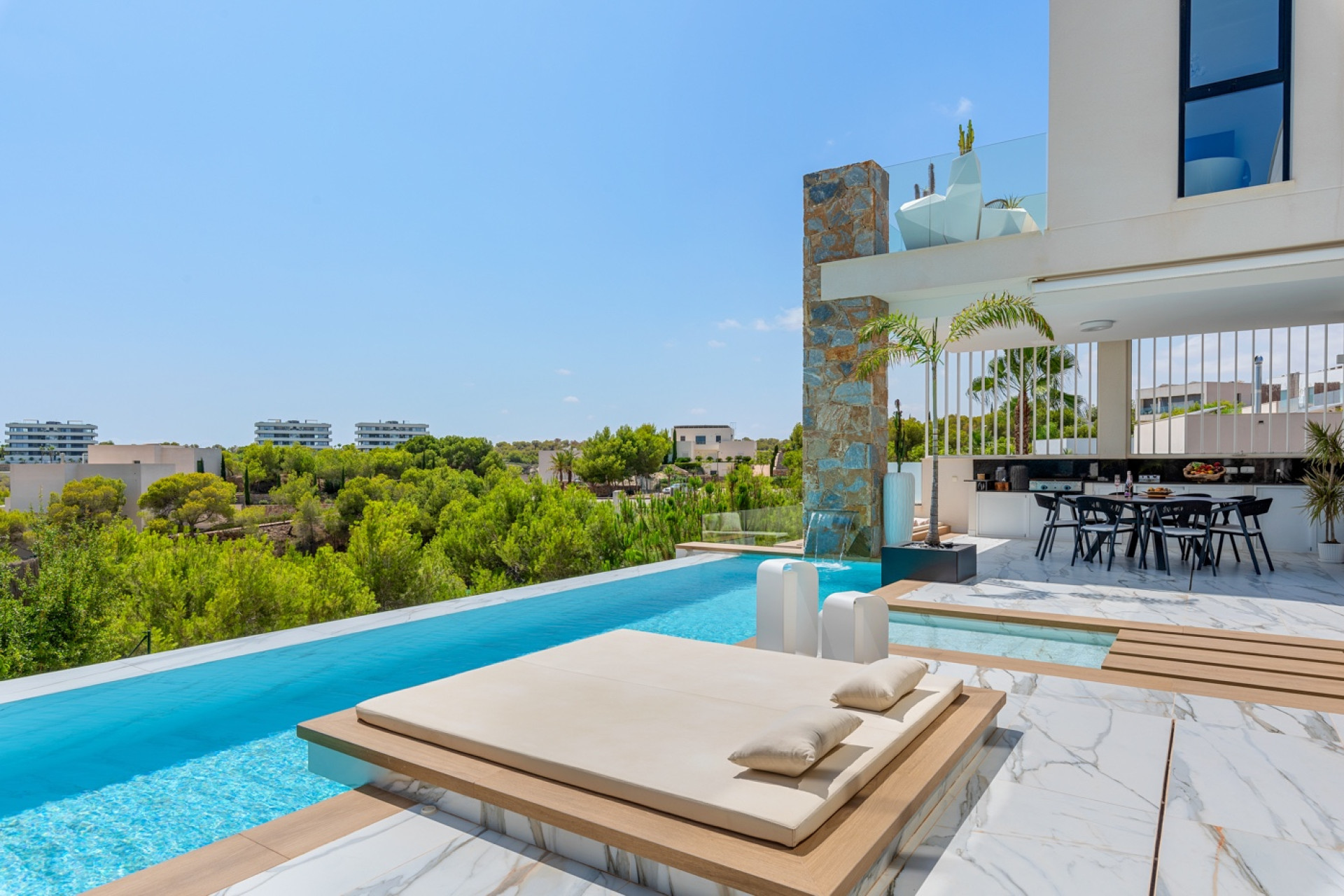 Resale - 6. Detached villa - Dehesa de Campoamor - Costa Blanca South