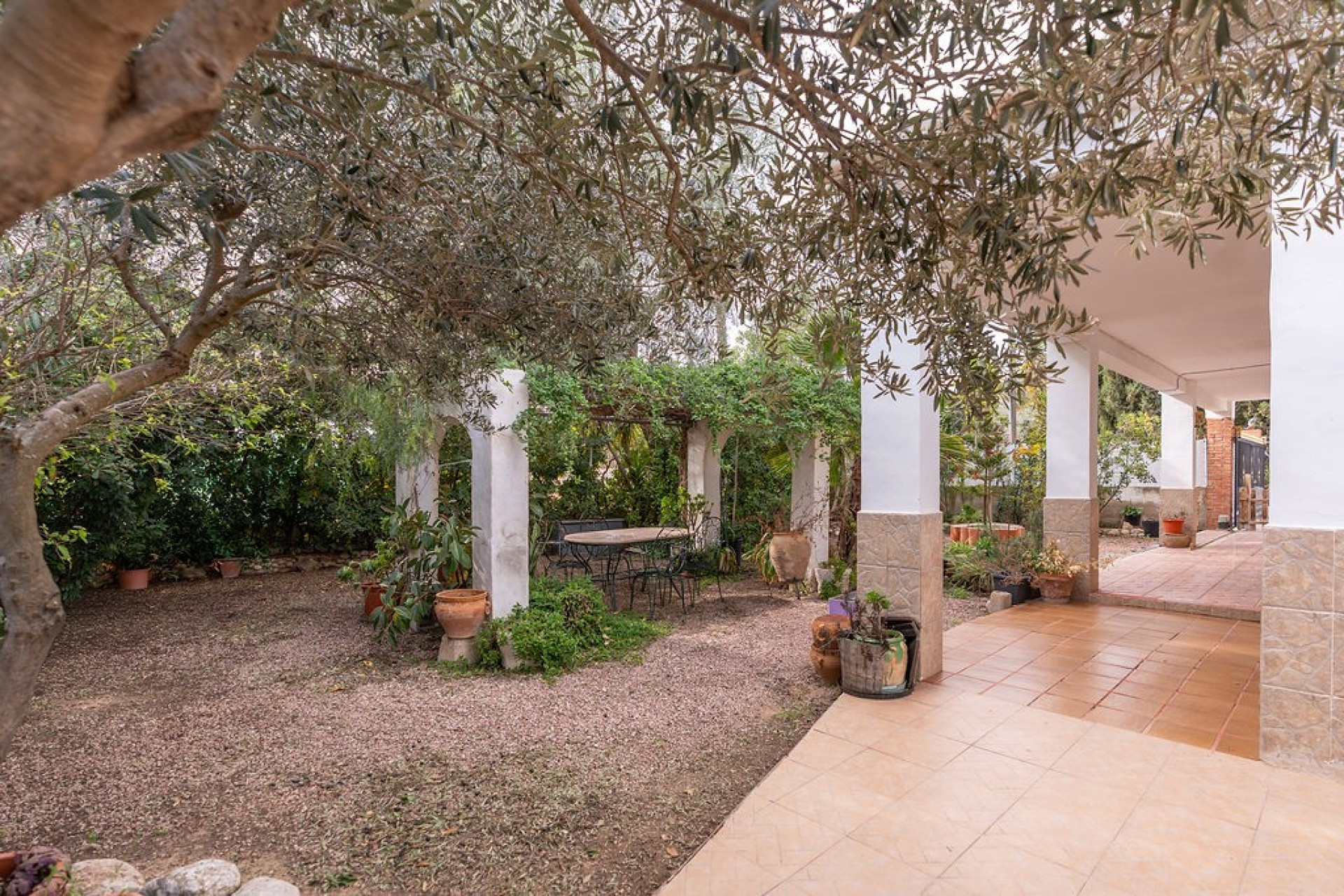 Resale - 6. Detached villa - Hondón de las Nieves - Costa Blanca South