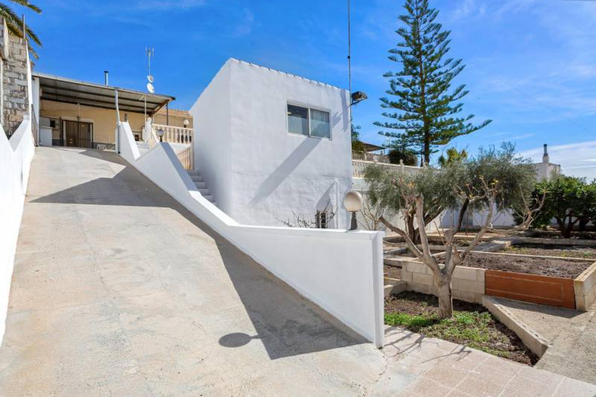 Resale - 7. Finca / Country property - Albatera - Costa Blanca South