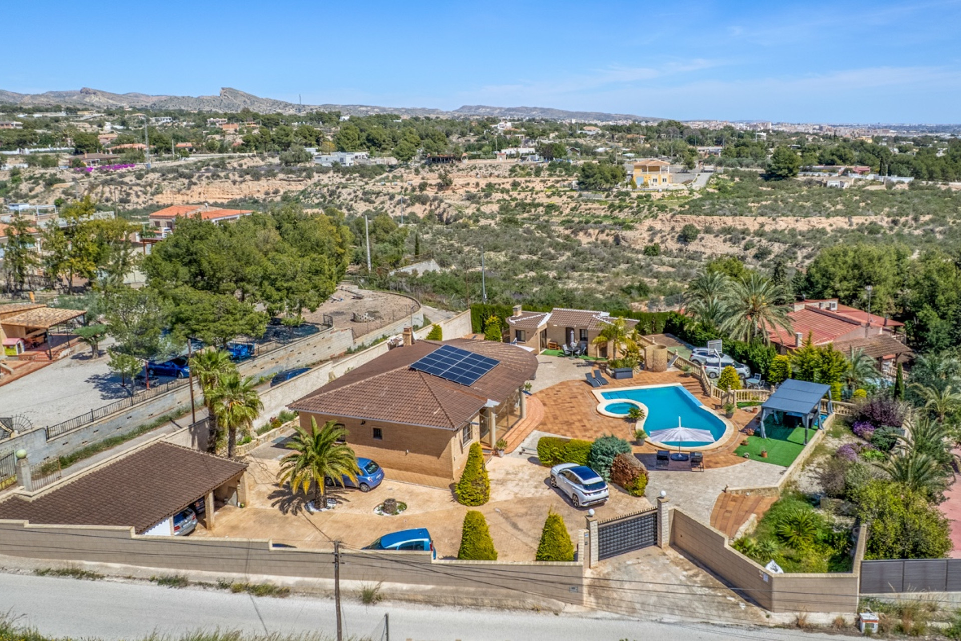 Resale - 7. Finca / Country property - Crevillente - Crevillente - Country