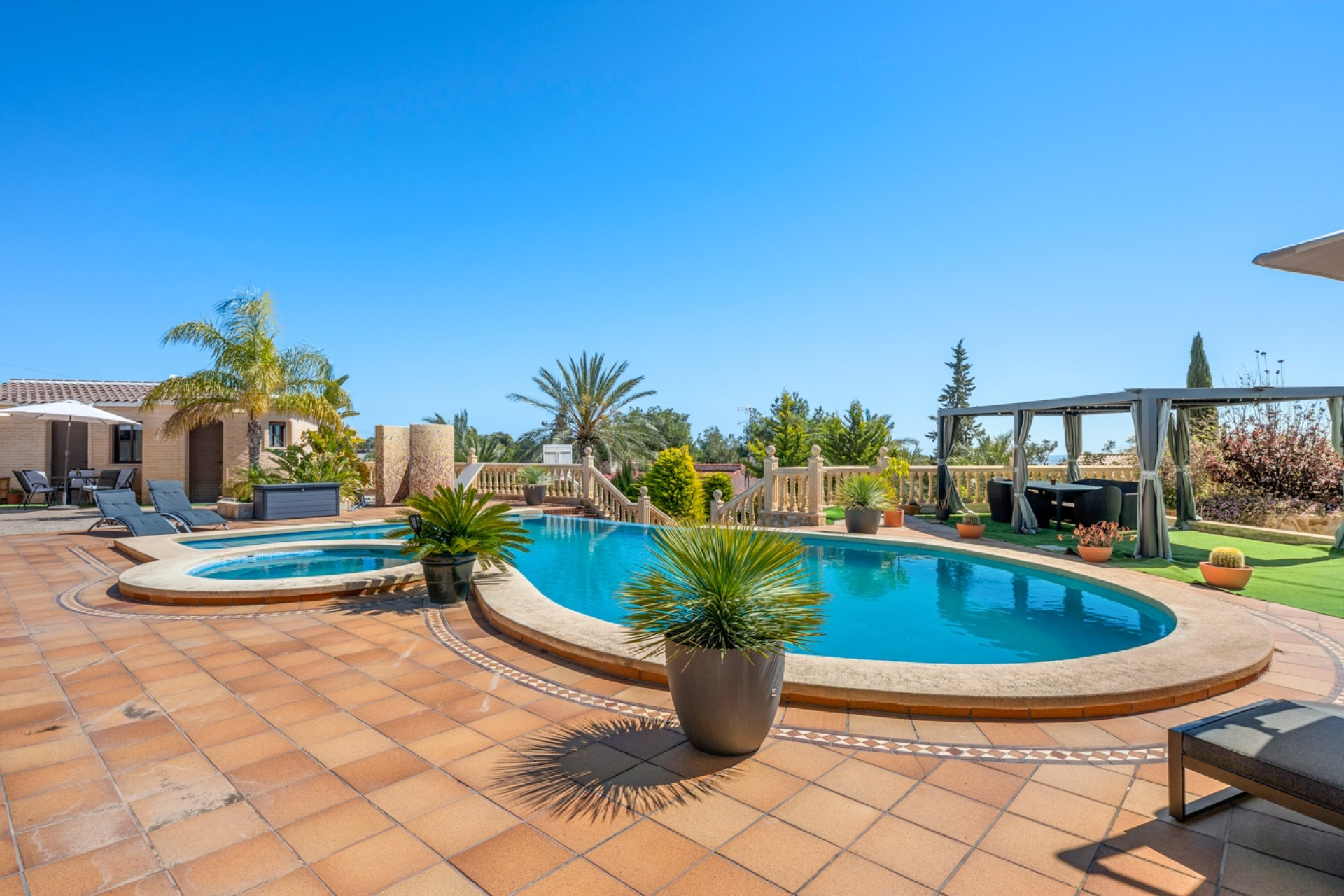 Resale - 7. Finca / Country property - Crevillente - Crevillente - Country