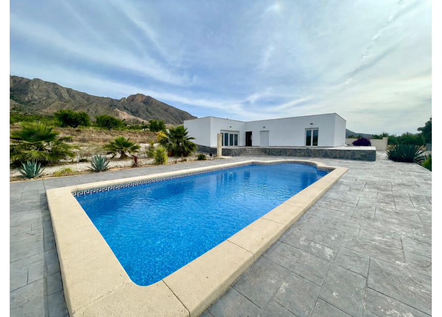Resale - 7. Finca / Country property - Macisvenda
