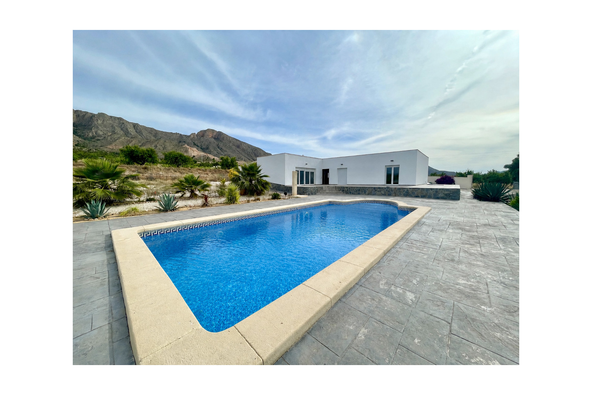 Resale - 7. Finca / Country property - Macisvenda