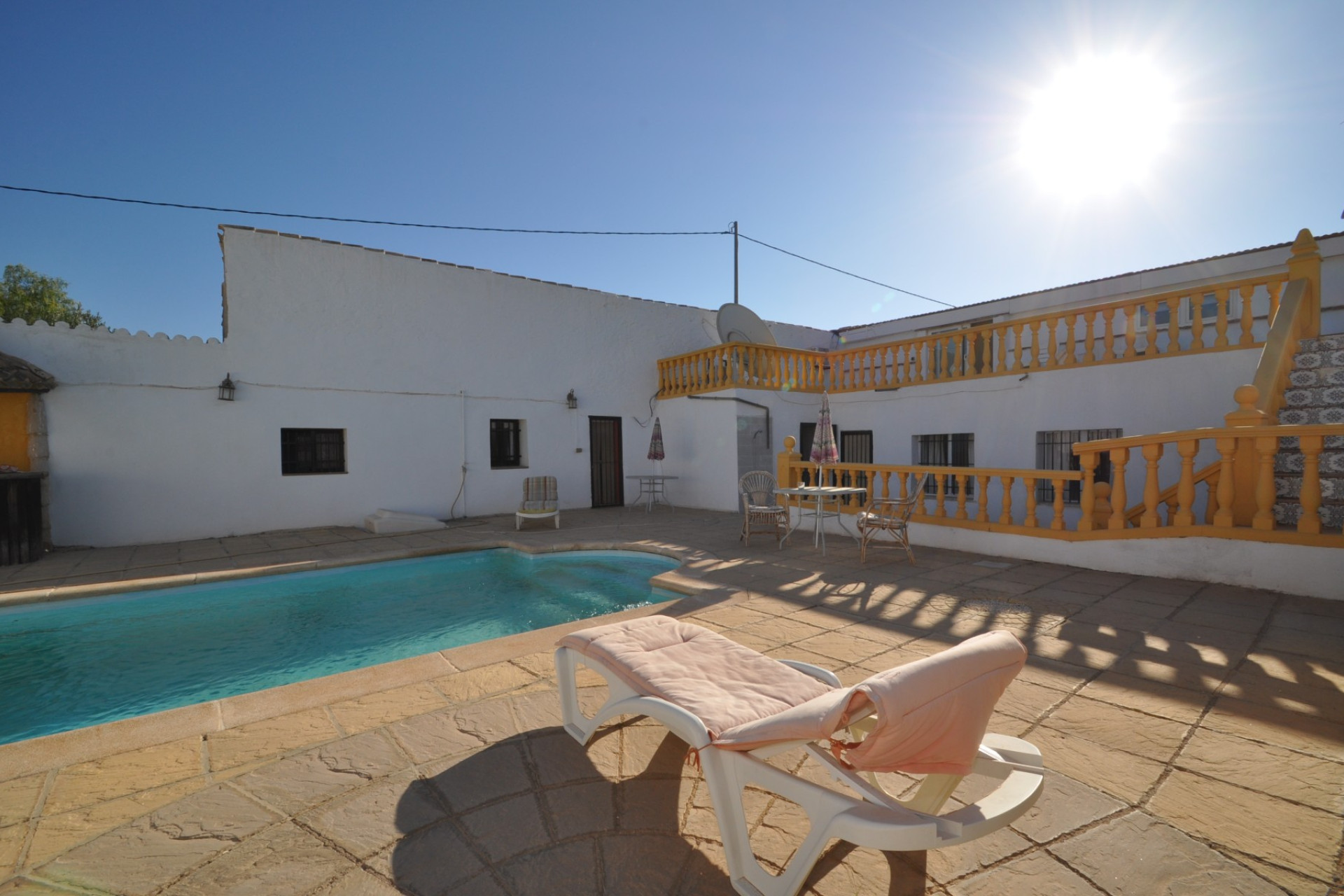 Resale - 7. Finca / Country property - Pinoso - Pinoso - Town