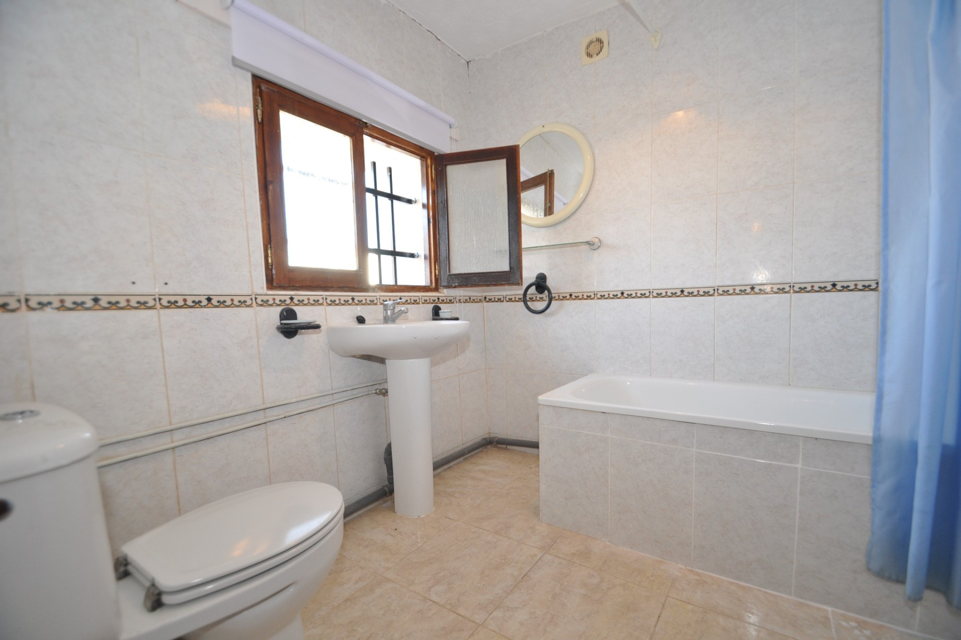 Resale - 7. Finca / Country property - Pinoso - Pinoso - Town