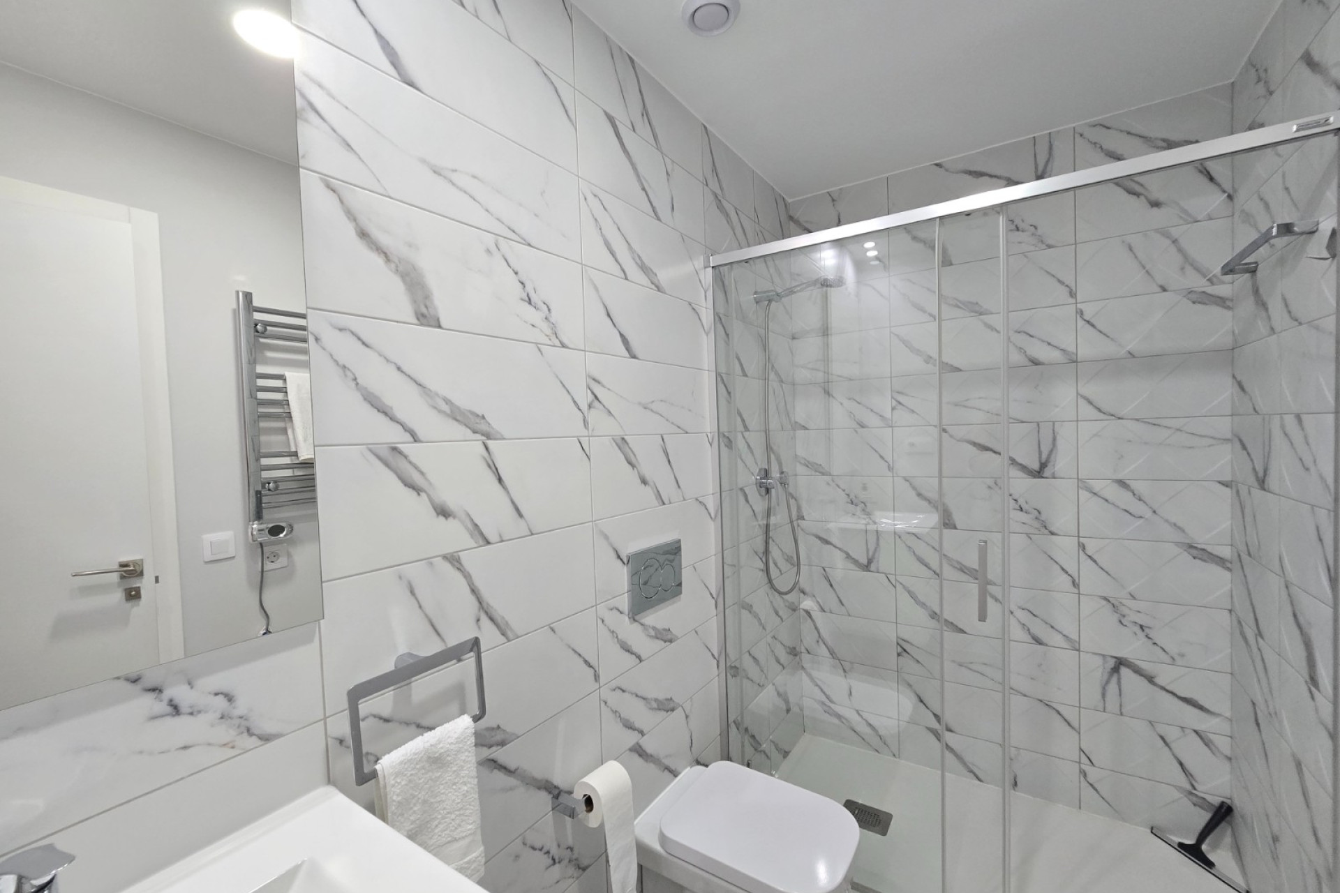 Resale - Apartment / Flat * - Orihuela Costa - Costa Blanca South