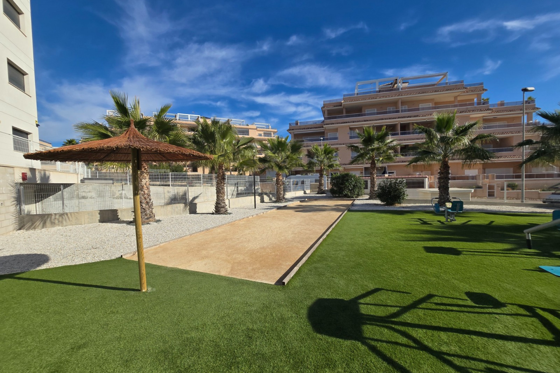 Resale - Apartment / Flat * - Orihuela Costa - Costa Blanca South