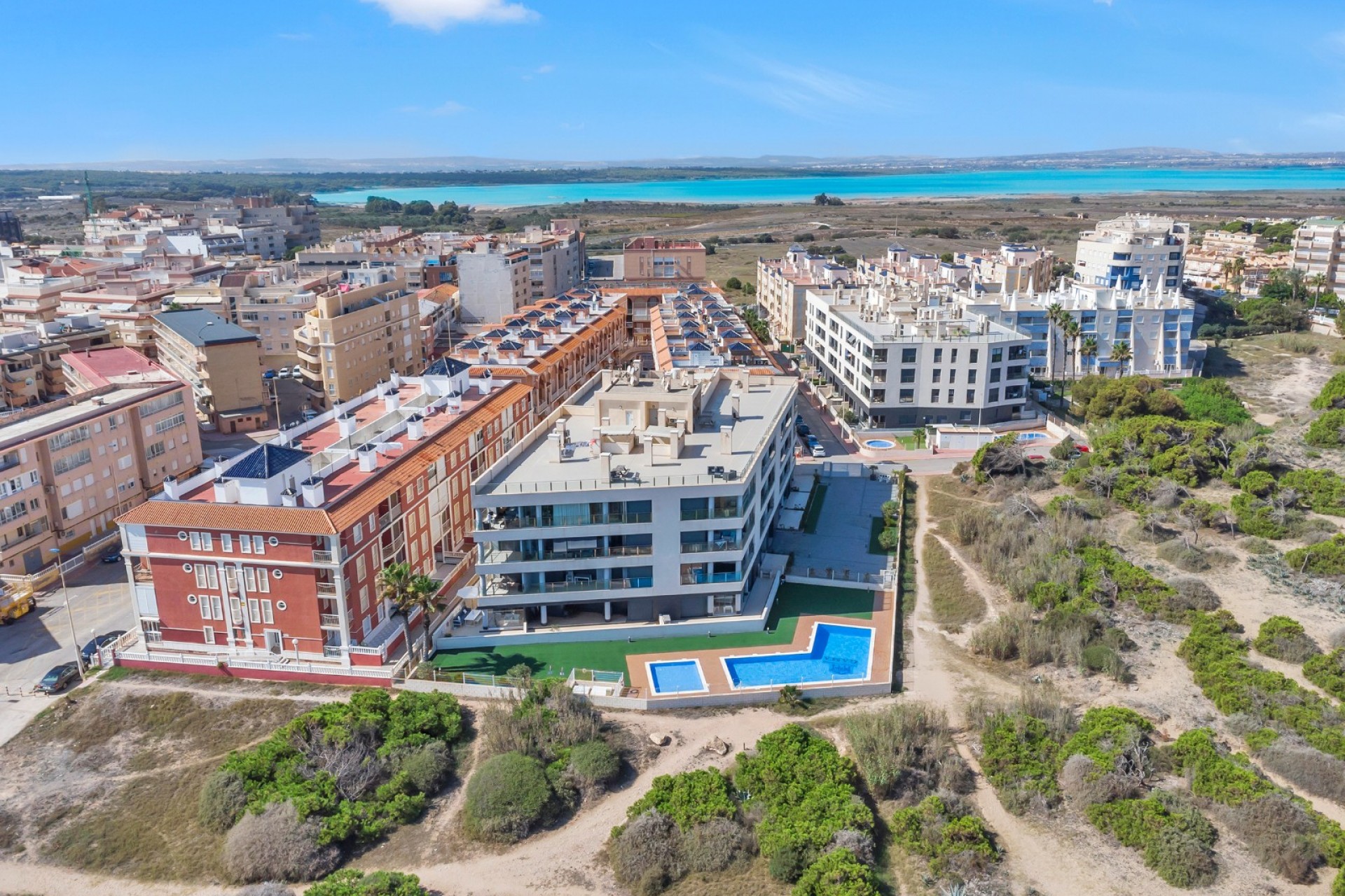 Resale - Apartment - La Mata - Torrevieja