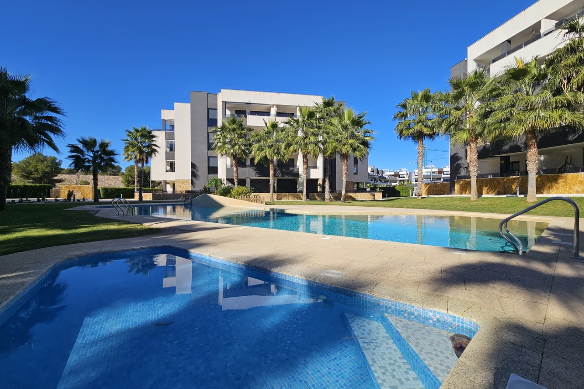 Resale - Apartment - Los Altos - Orihuela Costa