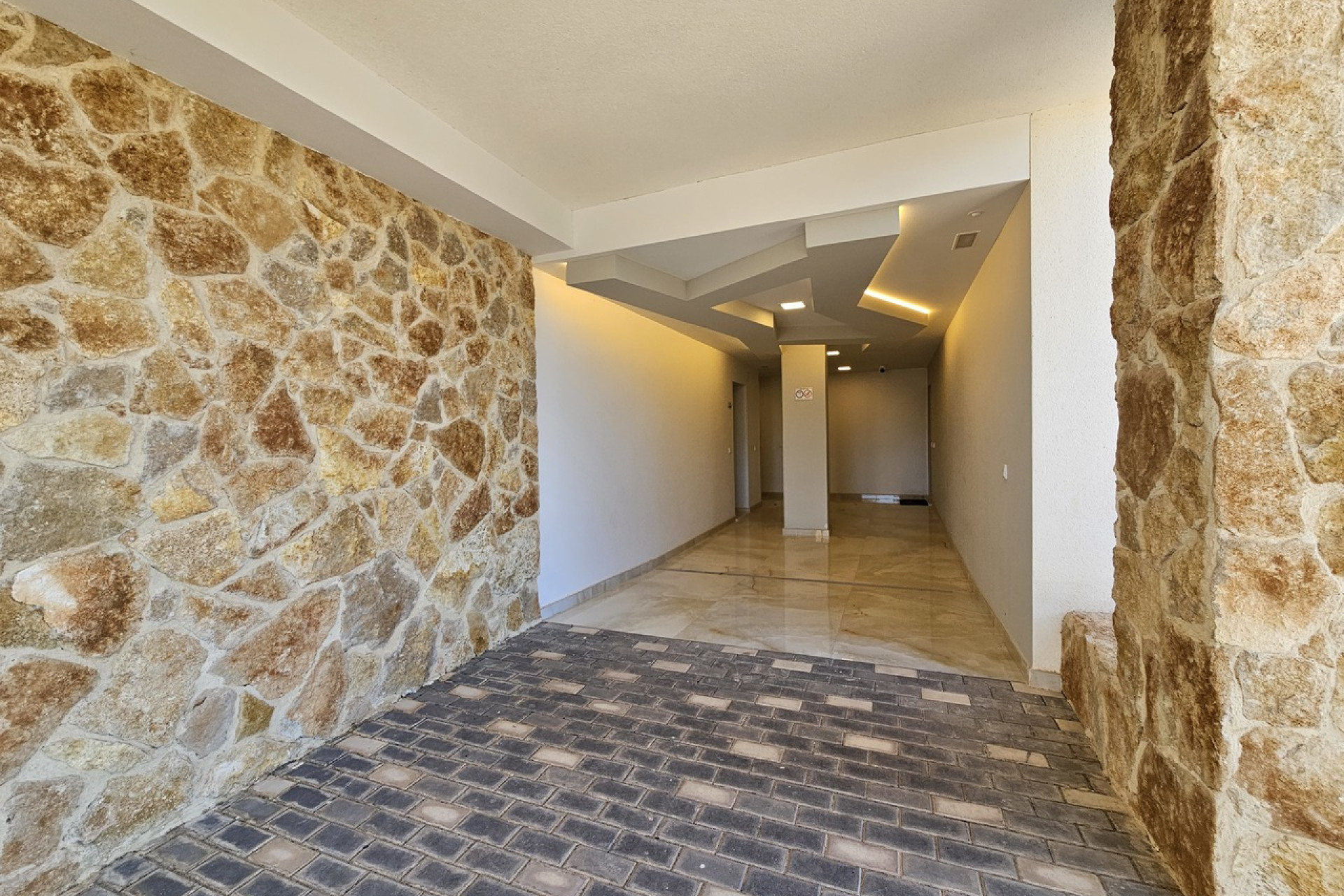 Resale - Apartment - Los Altos - Orihuela Costa