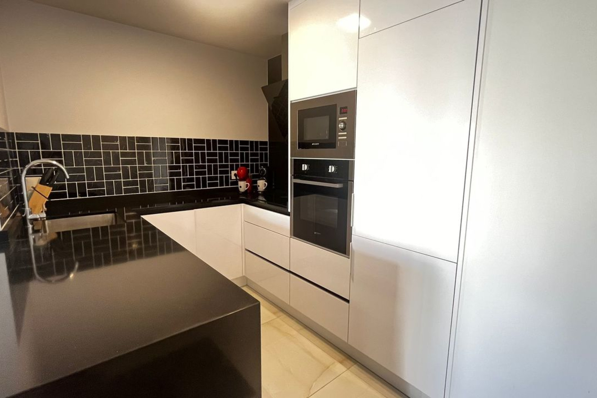 Resale - Apartment - Los Altos - Orihuela Costa