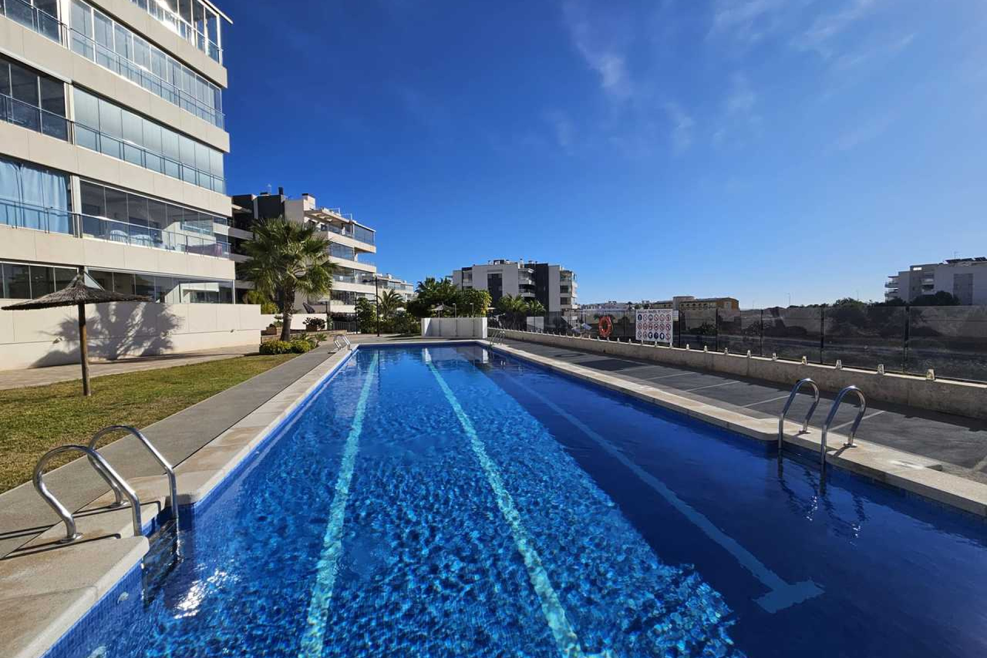 Resale - Apartment - Los Dolses - Orihuela Costa