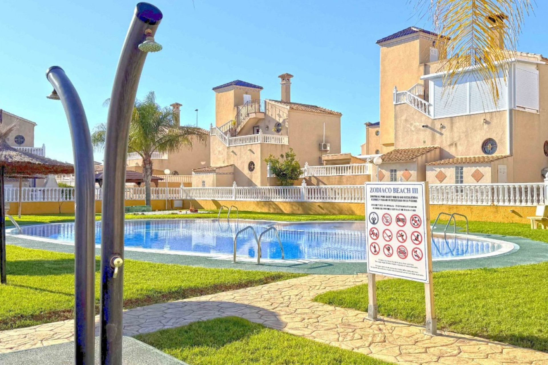 Resale - Apartment - Orihuela Costa