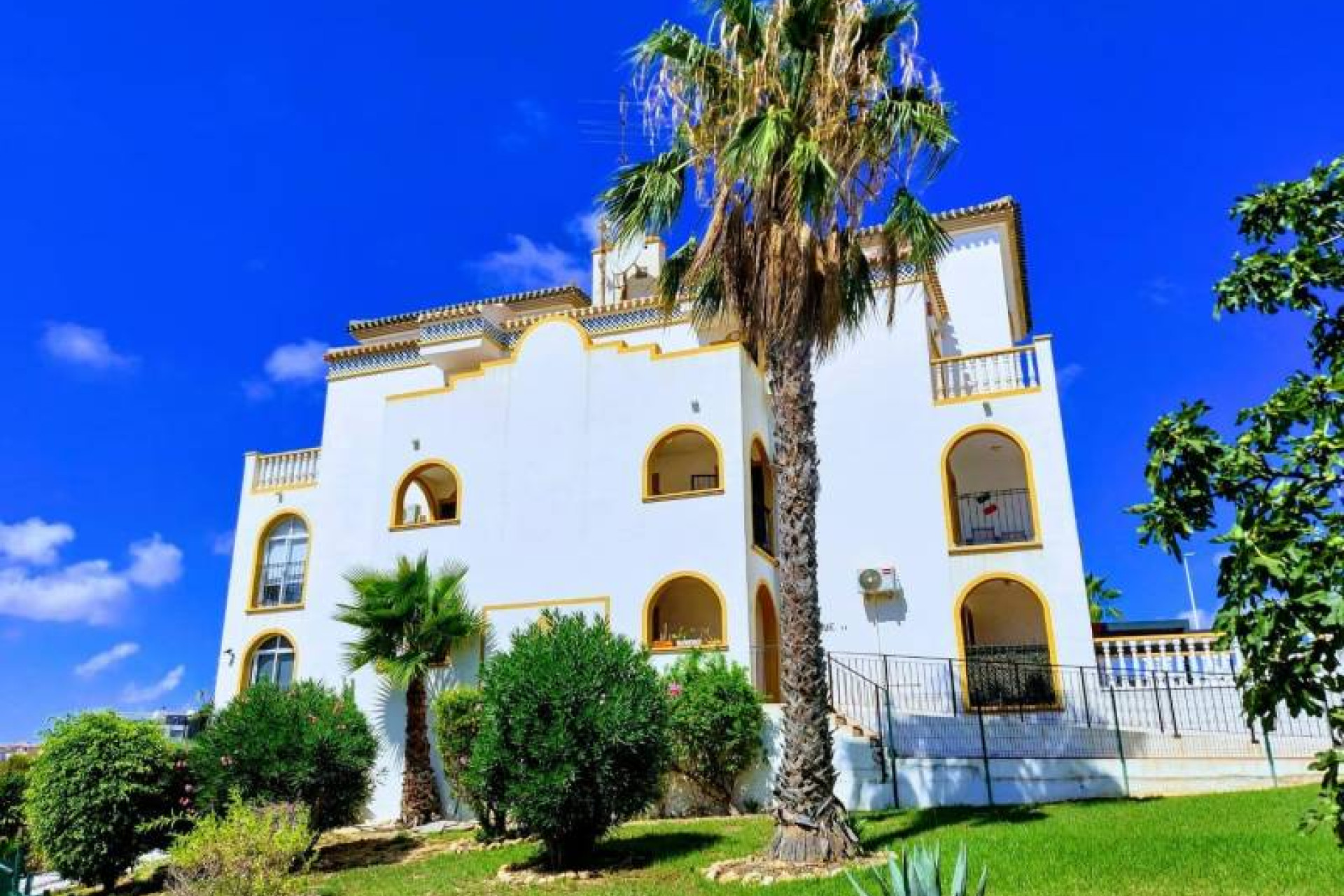 Resale - Apartment - Orihuela Costa