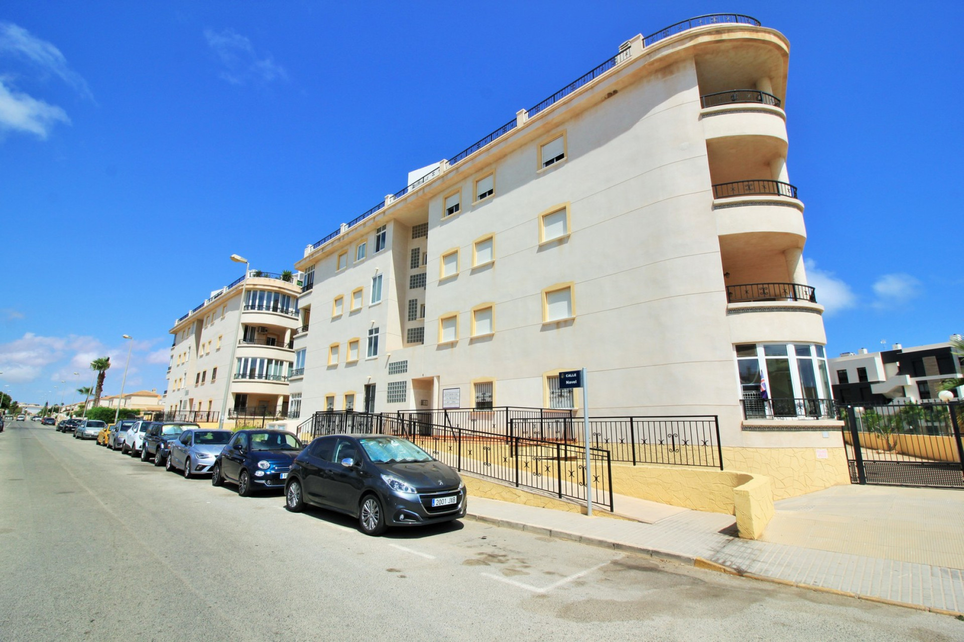 Resale - Apartment - Playa Flamenca - Orihuela Costa