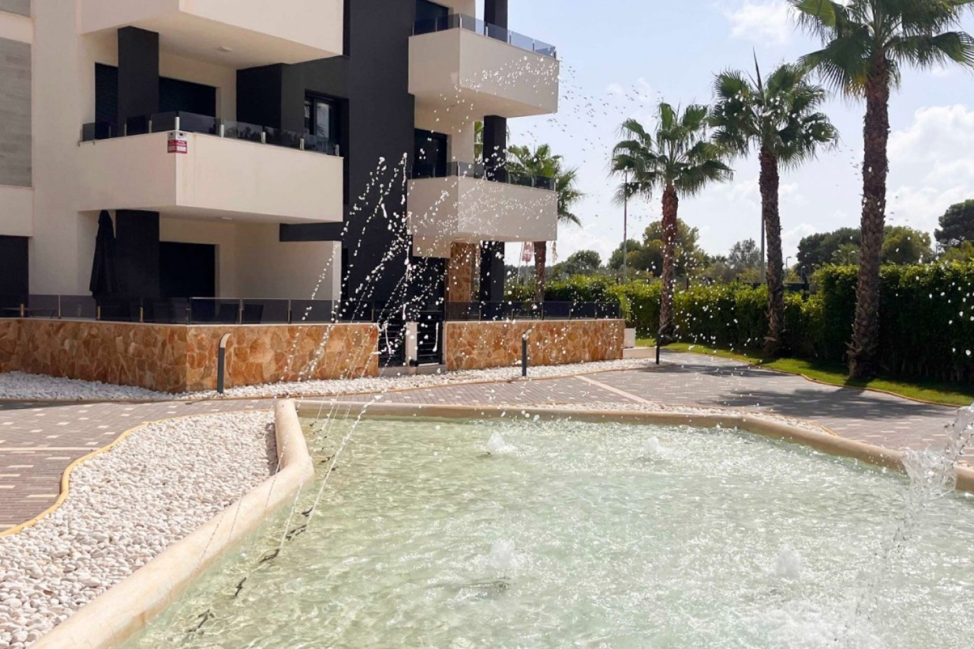 Resale - Apartment - Torrevieja - Orihuela Costa