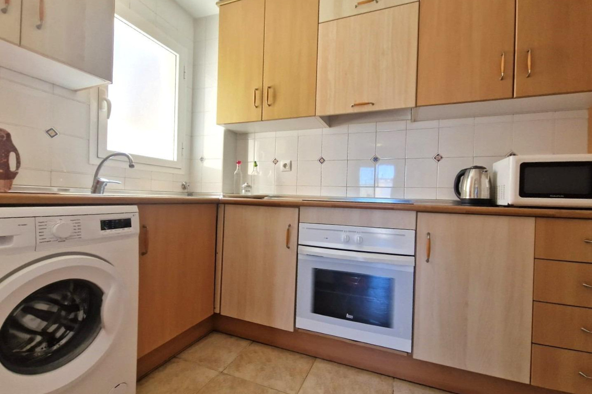 Resale - Apartment - Torrevieja - Orihuela Costa