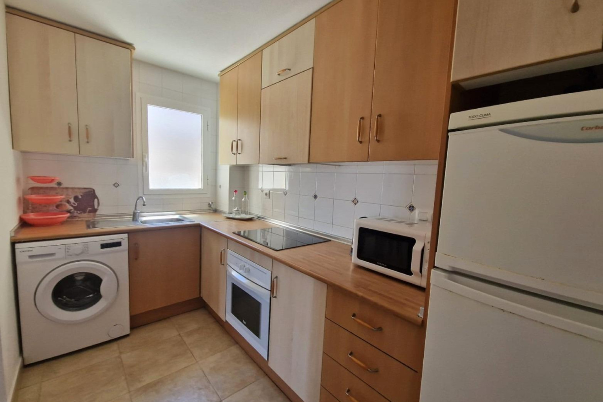 Resale - Apartment - Torrevieja - Orihuela Costa