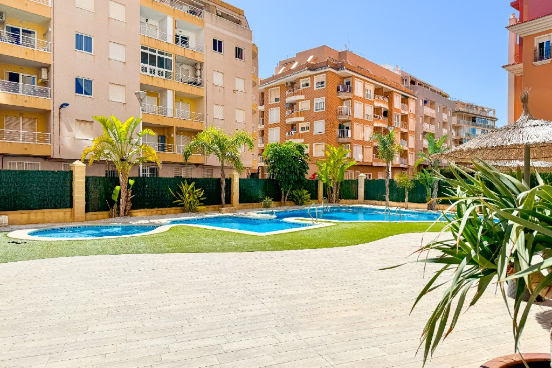 Resale - Apartment - Torrevieja