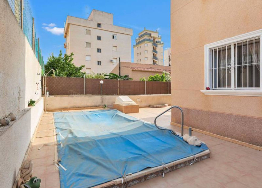 Resale - Apartment - Torrevieja