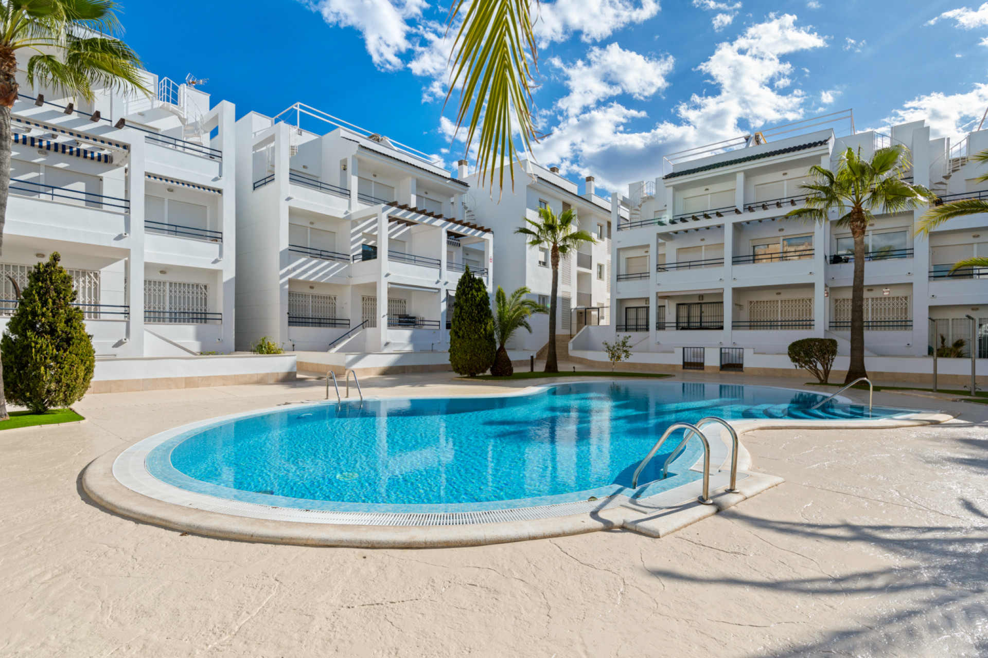 Resale - Apartment - Torrevieja