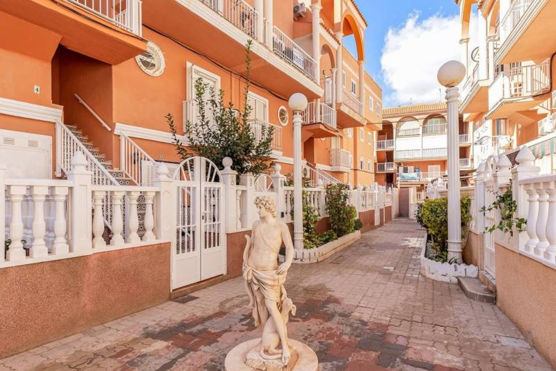 Resale - Apartment - Torrevieja