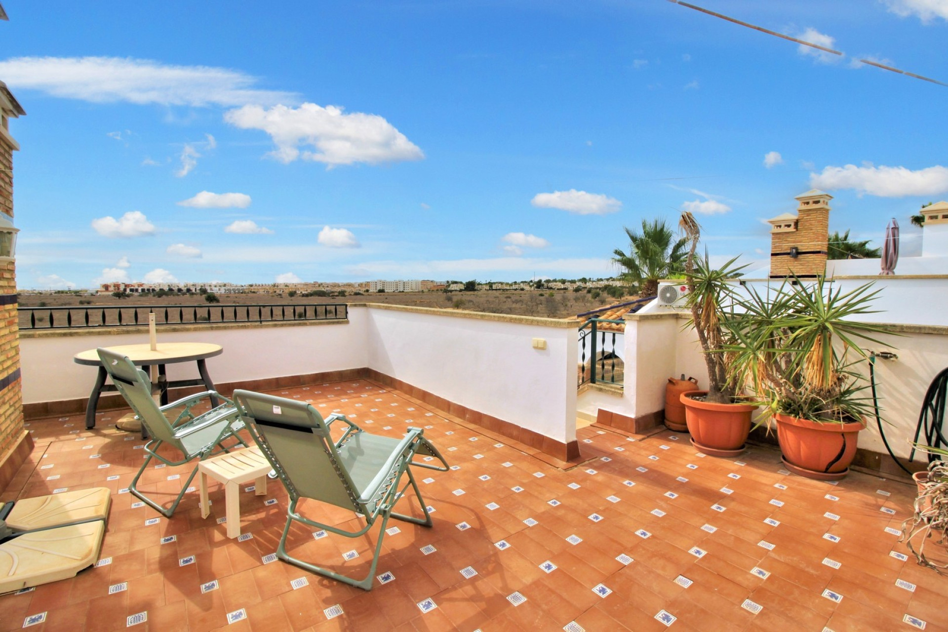 Resale - Apartment - Villamartin - PAU 8