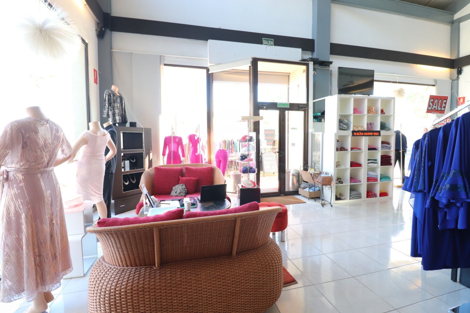Resale - Commercial property - Algorfa - Costa Blanca South