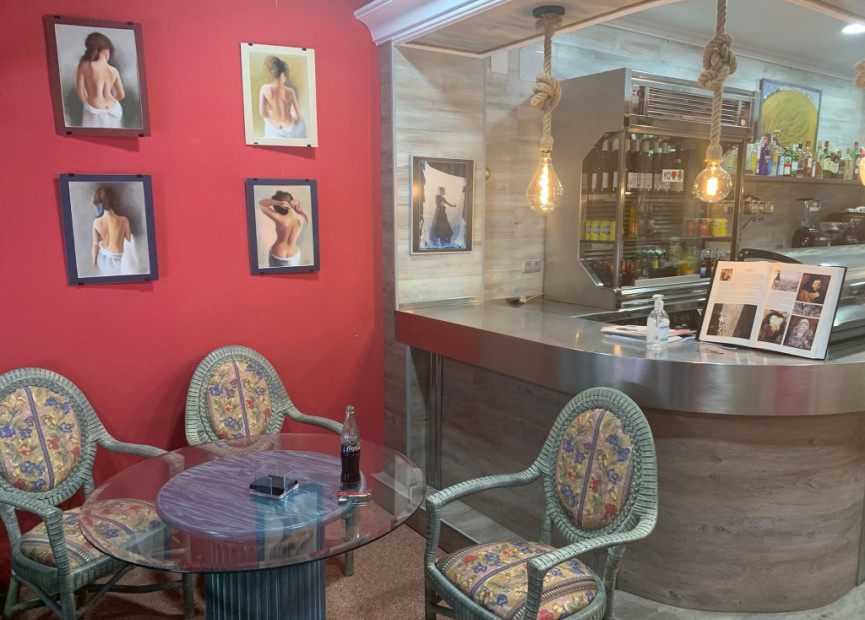 Resale - Commercial property - Alicante - Costa Blanca North