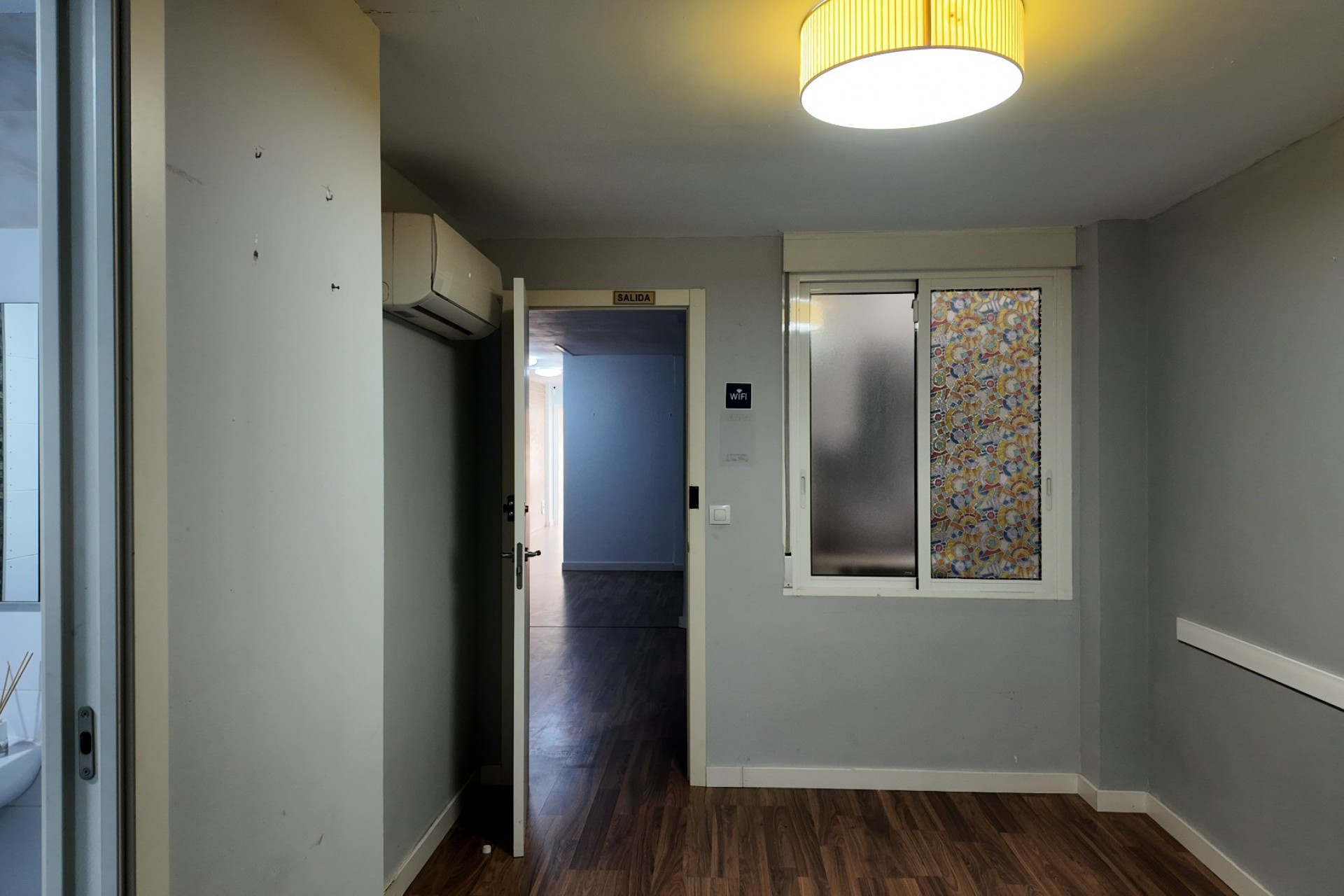 Resale - Commercial property - Alicante - Costa Blanca North