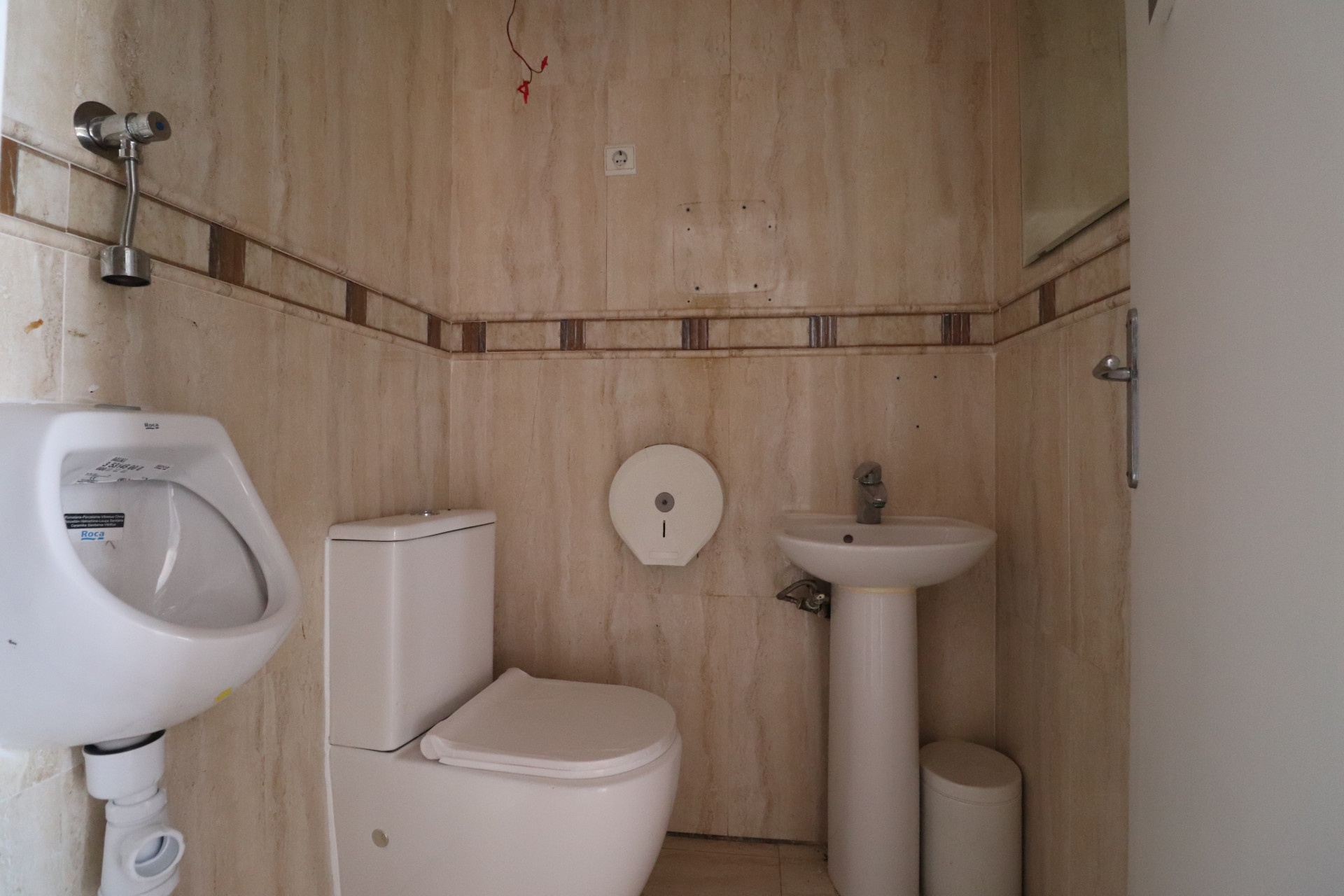 Resale - Commercial property - Ciudad Quesada - Costa Blanca South