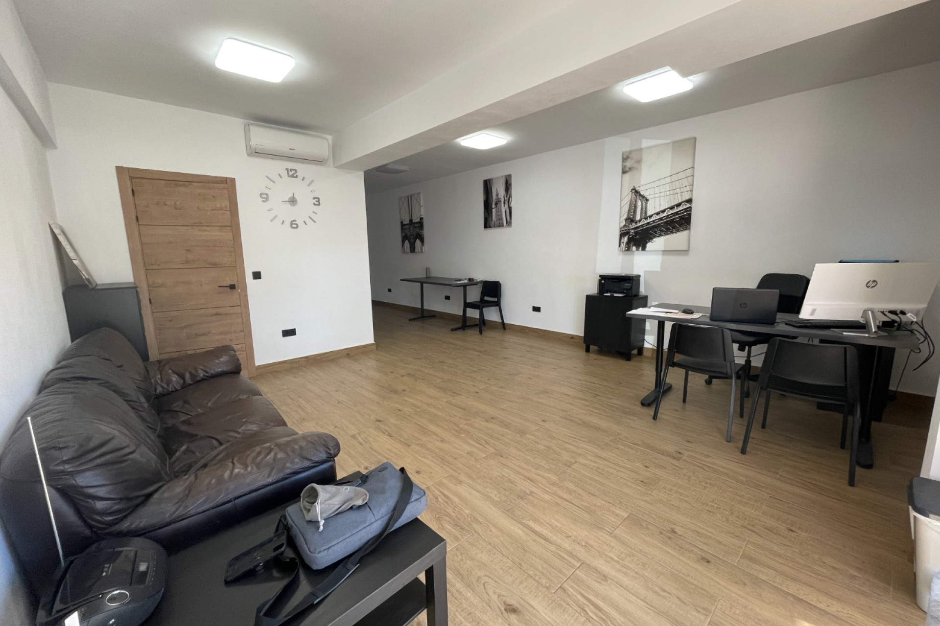 Resale - Commercial property - Guardamar del Segura - Comunidad Valenciana