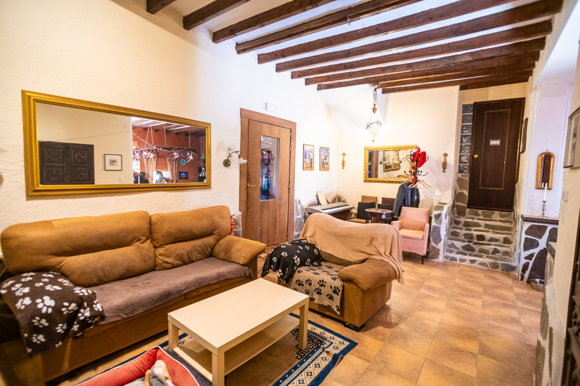 Resale - Commercial property - Hondón de las Nieves - Costa Blanca South