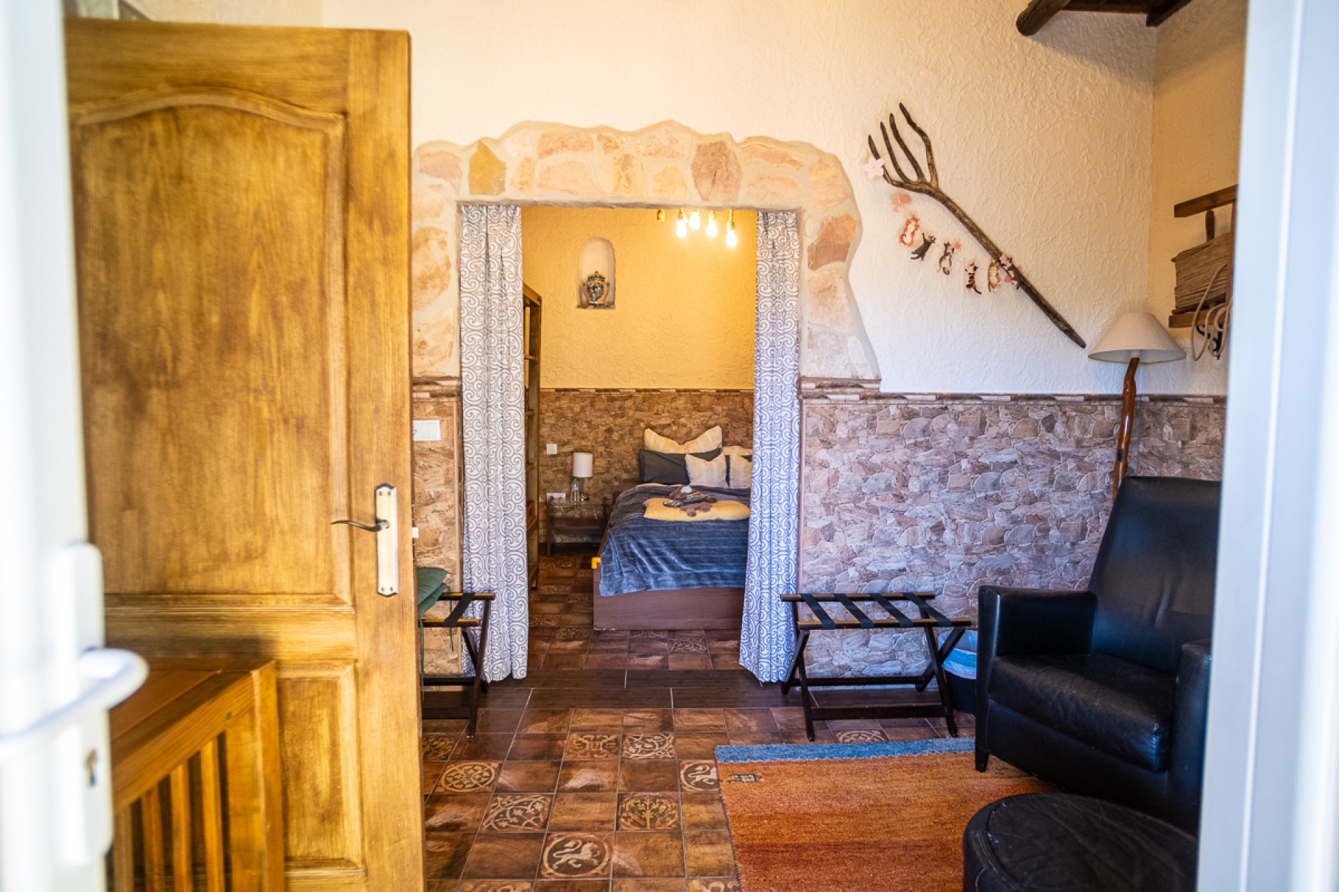 Resale - Commercial property - Hondón de las Nieves - Costa Blanca South