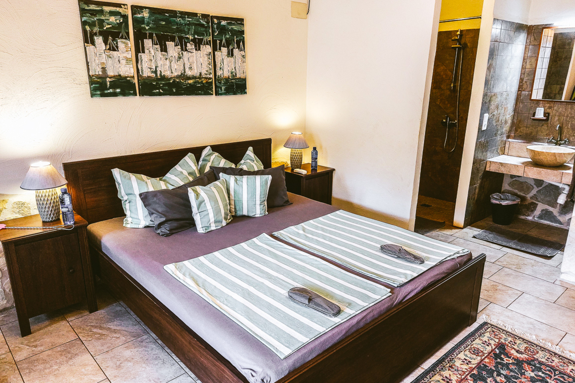 Resale - Commercial property - Hondón de las Nieves - Costa Blanca South