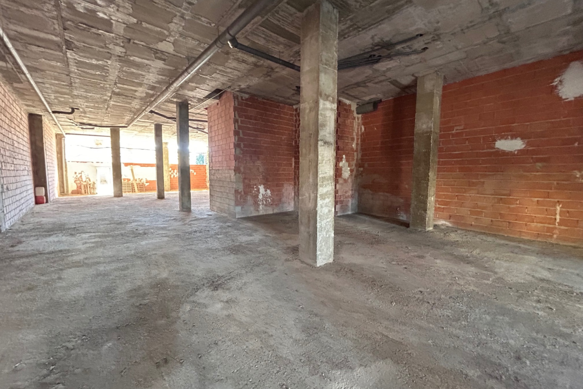 Resale - Commercial property - Jacarilla - Costa Blanca South