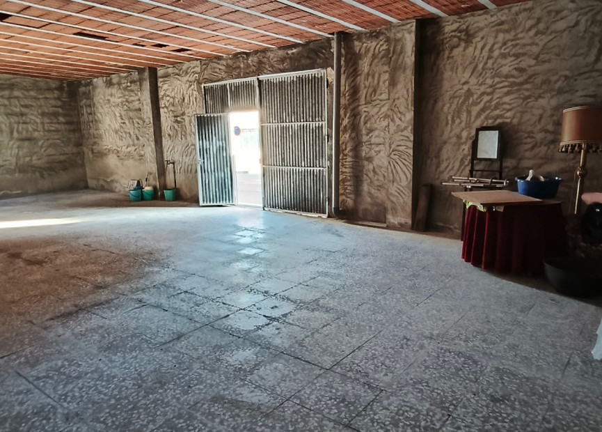 Resale - Commercial property - La Romana - Costa Blanca South