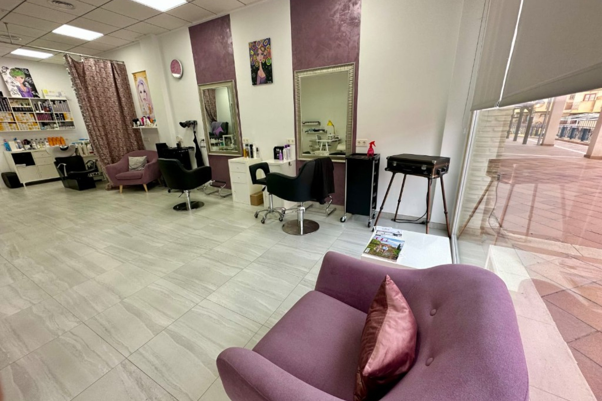 Resale - Commercial property - La Zenia - Costa Blanca South