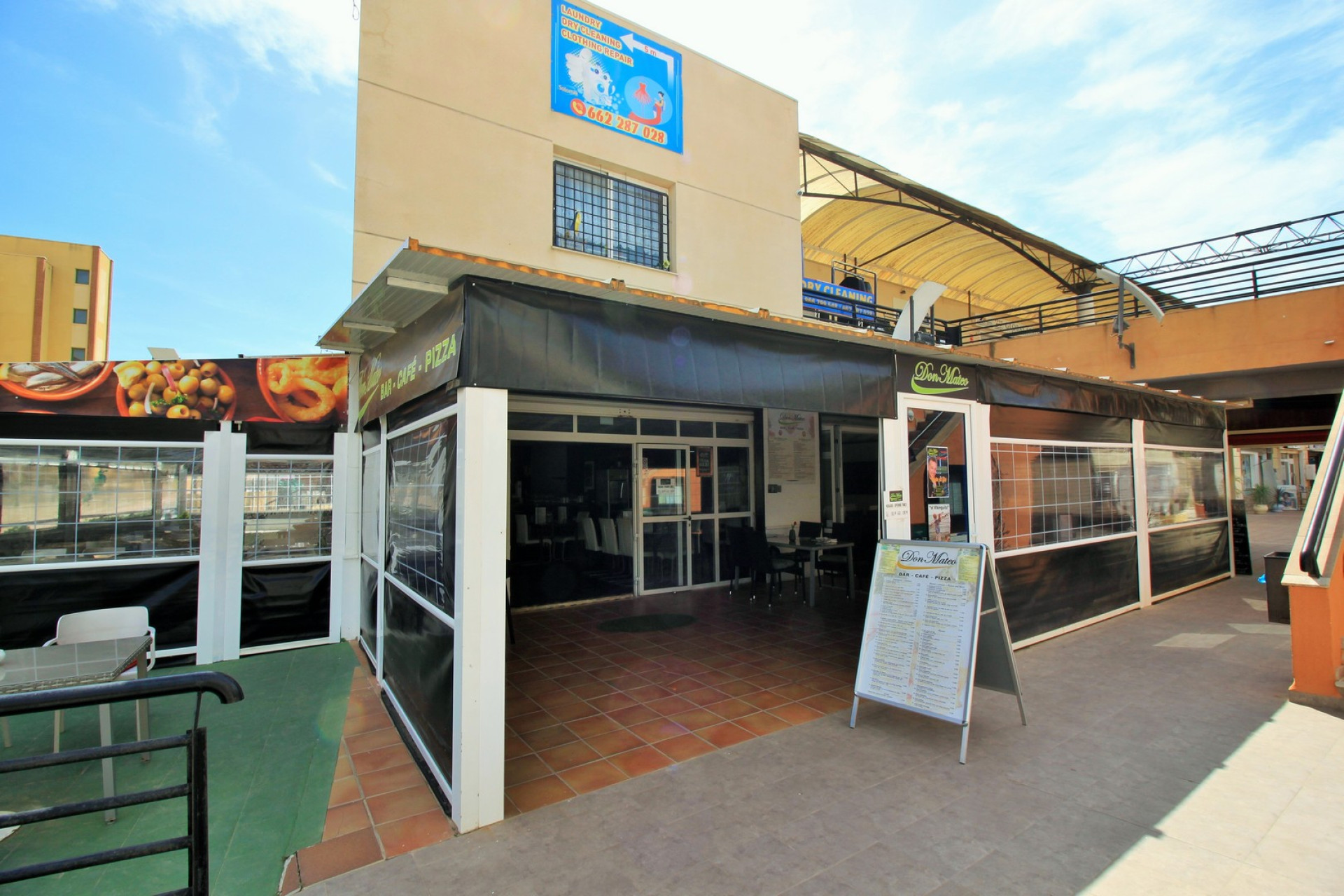 Resale - Commercial Property - Los Balcones - Orihuela Costa