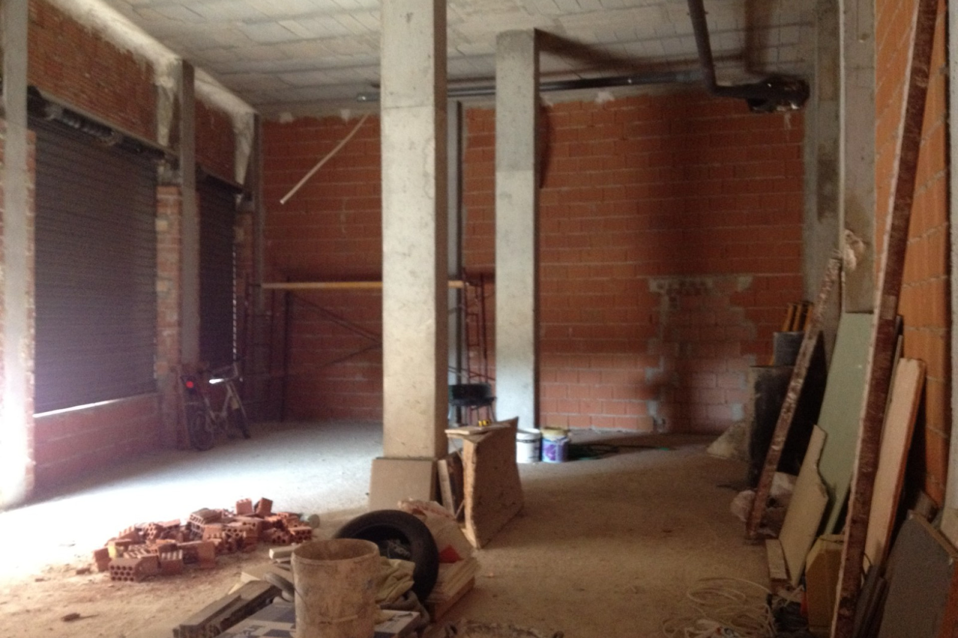 Resale - Commercial property - Los Montesinos - Costa Blanca South