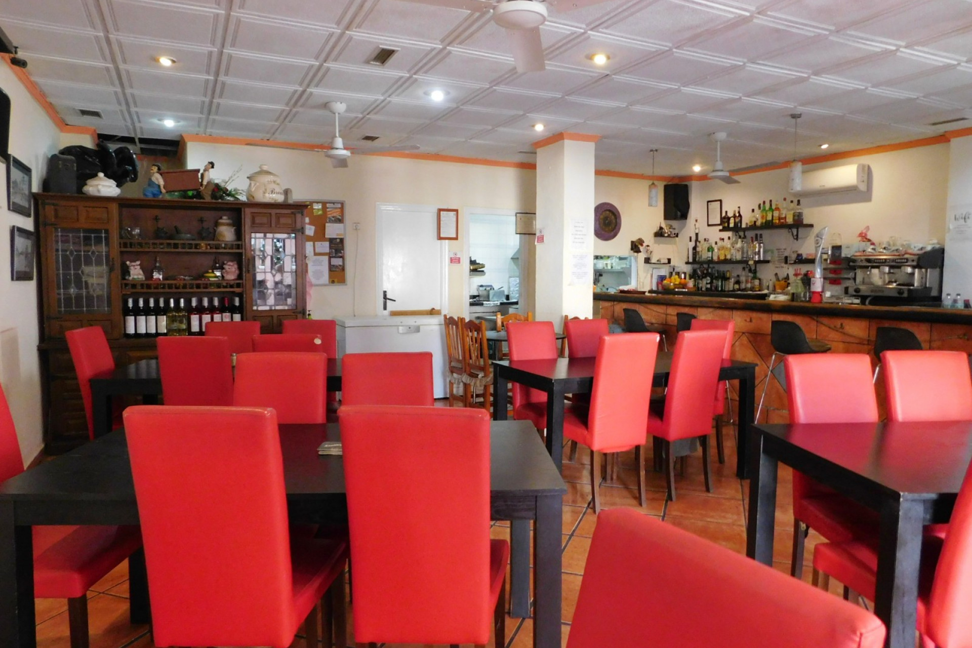 Resale - Commercial property - San Miguel de Salinas - Costa Blanca South