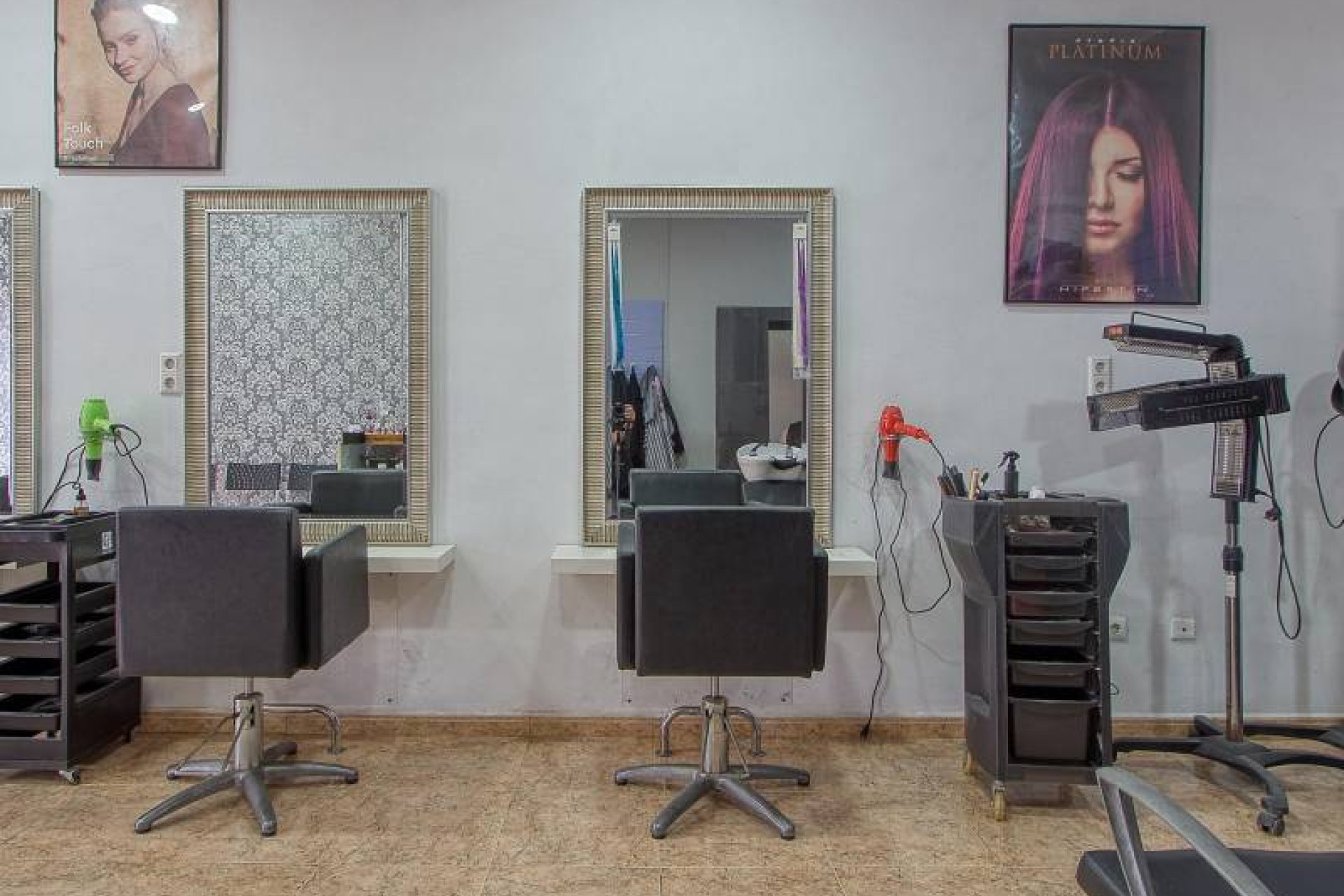 Resale - Commercial property - Torrevieja - Costa Blanca South