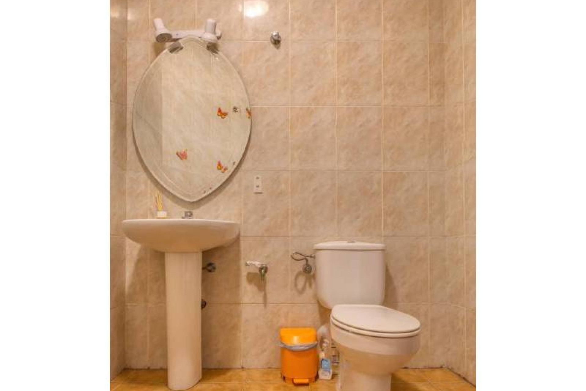 Resale - Commercial property - Torrevieja - Costa Blanca South