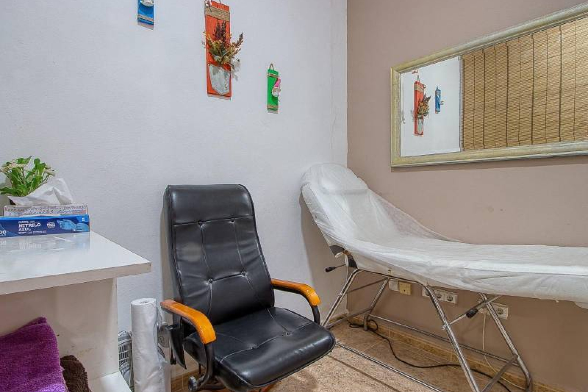 Resale - Commercial property - Torrevieja - Costa Blanca South