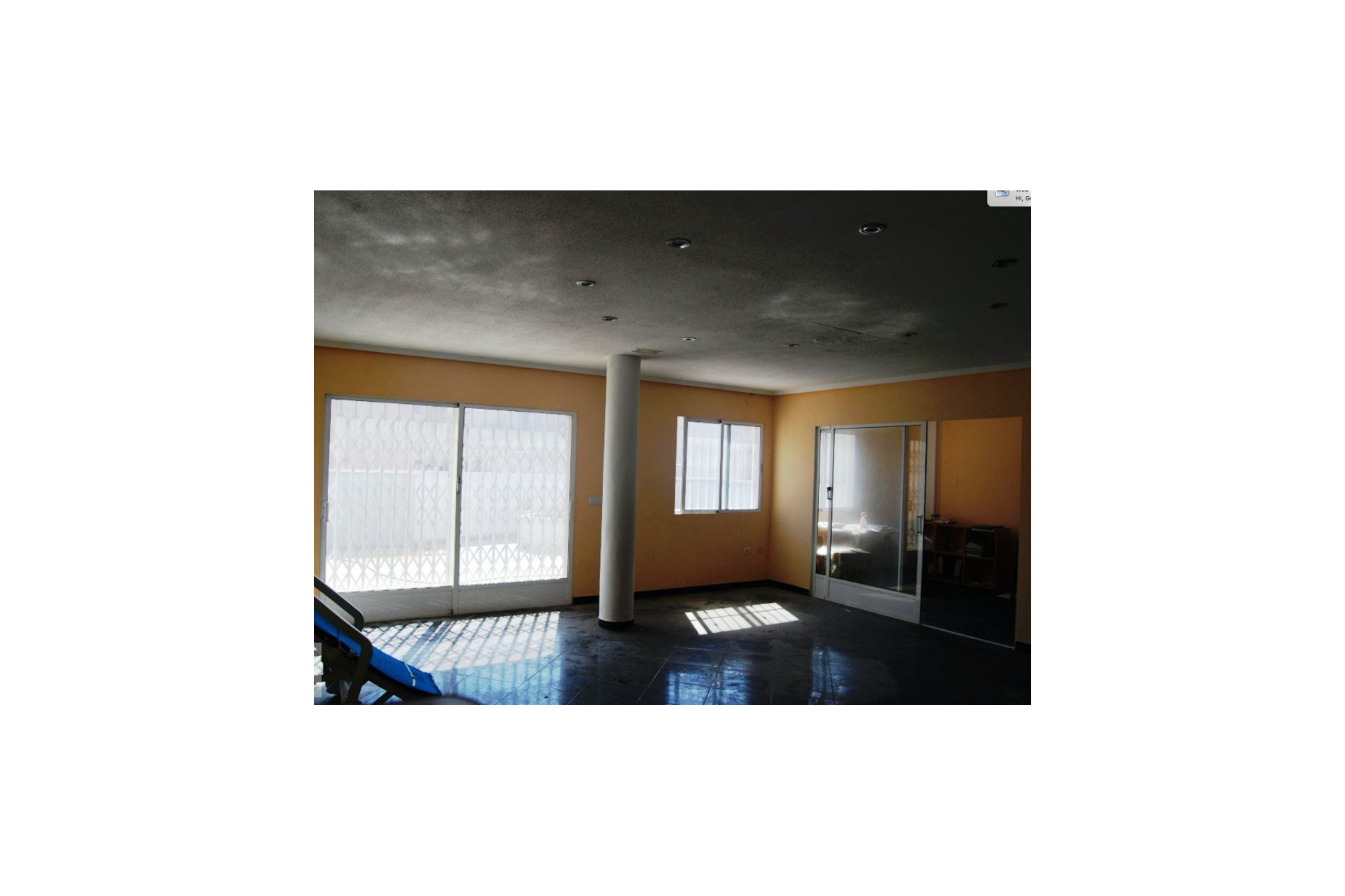 Resale - Commercial property - Torrevieja - Costa Blanca South