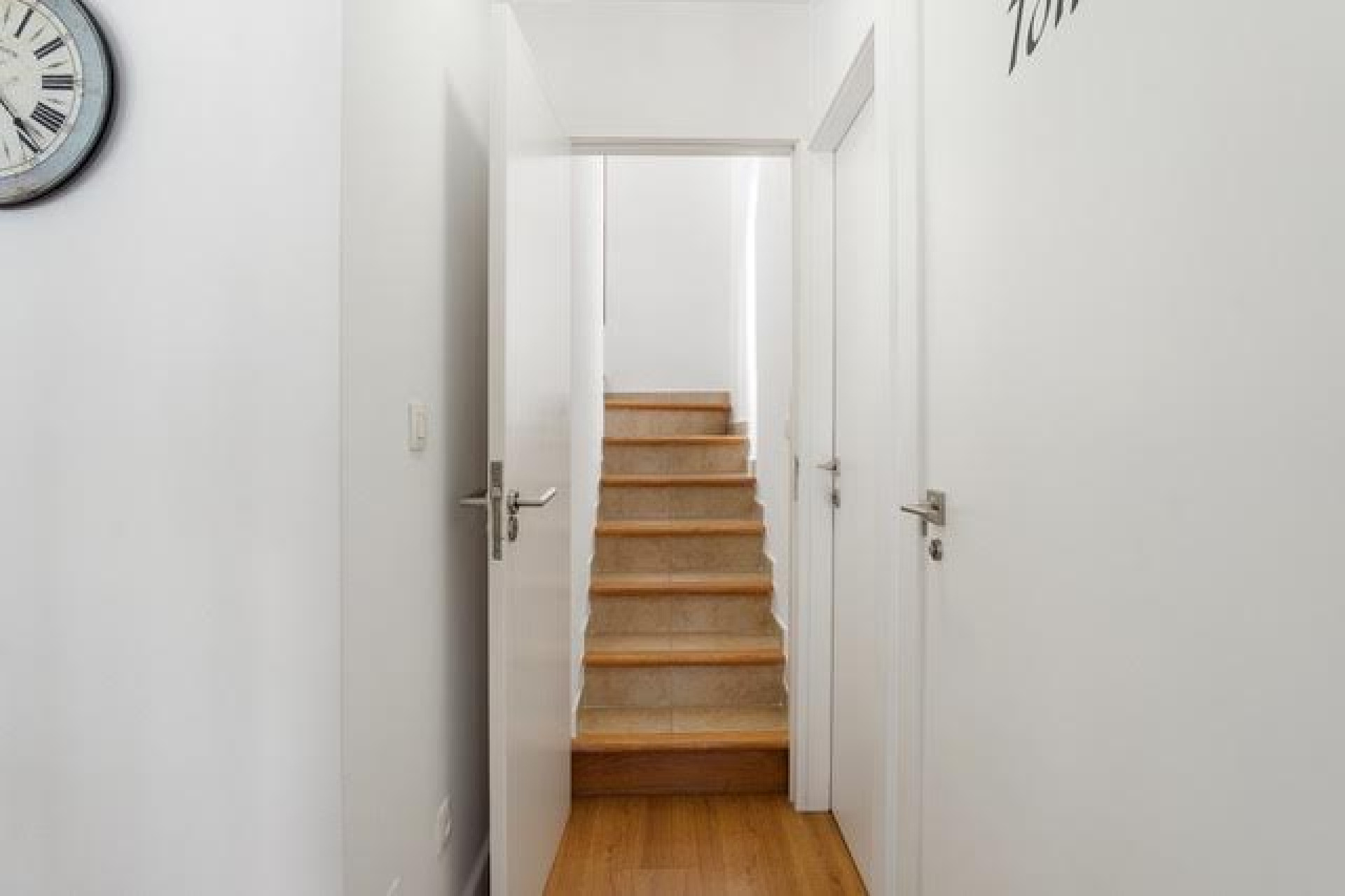 Resale - Commercial property - Torrevieja - Costa Blanca South